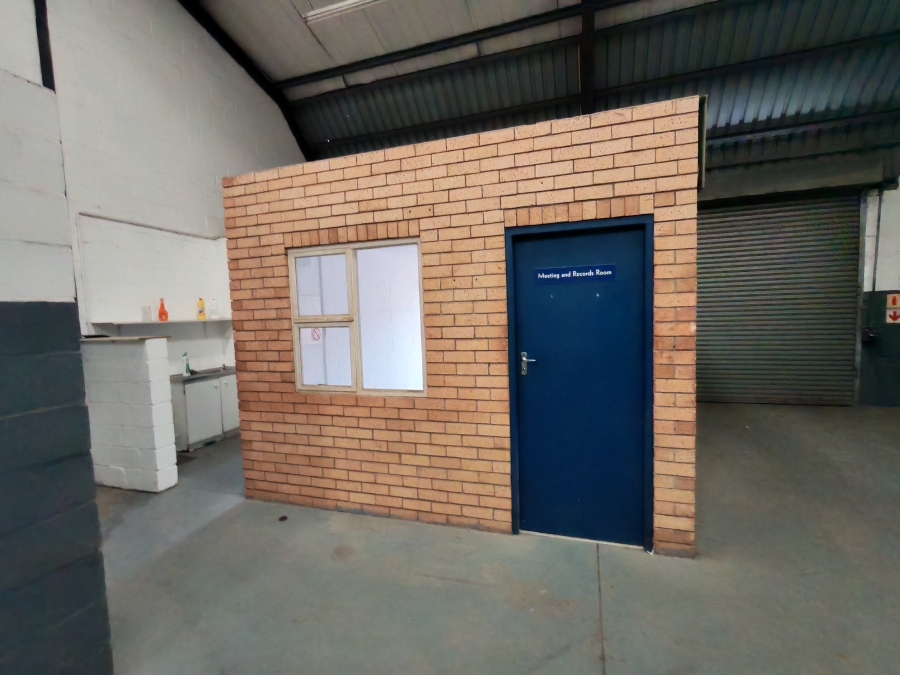 To Let commercial Property for Rent in Somerset West Business Park Western Cape